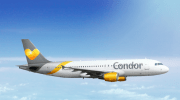 Condor-Flugzeug blockiert eine Start- und Landebahn am Flughafen Palma