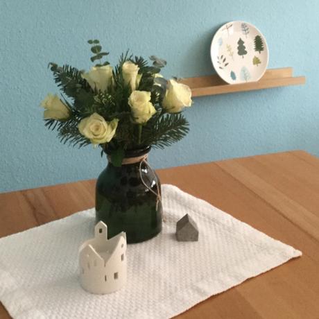 Friday-Flowerday – oder – Pre-adventliche Rosen