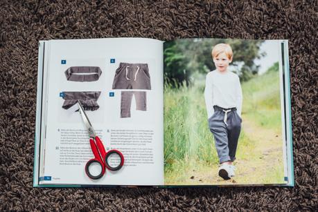 Nähbücher Rezension: Kinderkleidung aus Webware, Capsule Wardrobe und clevere Nähprojekte