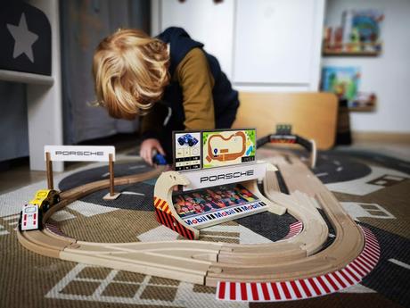 Eichhorn Porsche Racing - Die Holzbahn für rasanten Fahrspass