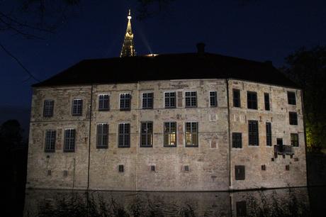 Foto: Abendstimmung an der Burg Lüdinghausen