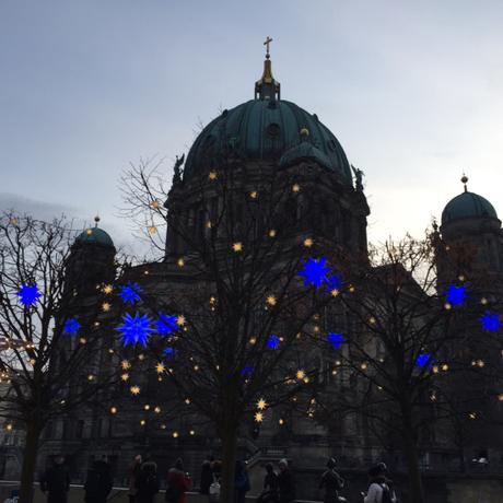 Weihnachtszeit bei Lilamalerie #22 – oder – Berlin: Von weihnachtlich bis architektonisch