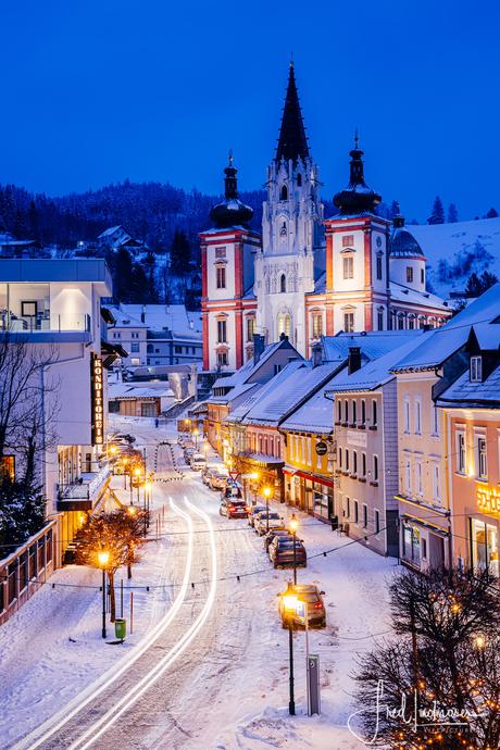 Romantisches Mariazell mit Schnee