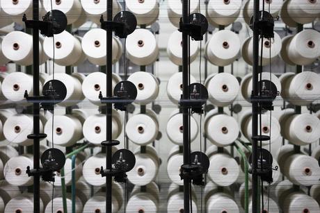 Nachhaltige Textilien: Weben von Bananatex