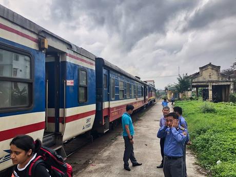 Zugfahren in Vietnam: Von Ho Chi Minh nach Hue – Ein Erlebnisbericht