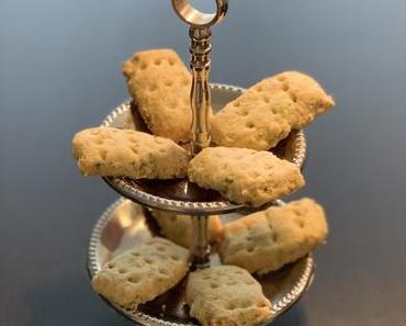 geschenke aus der küche – polenta shortbread mit kräutern