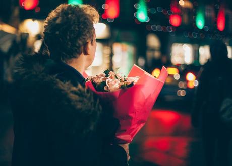 Blumen zu valentinstag schenken