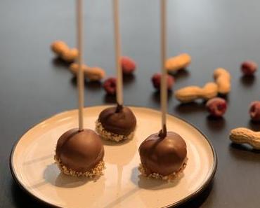 geschenke aus der küche – erdnuss-himbeer-trüffel-lollis