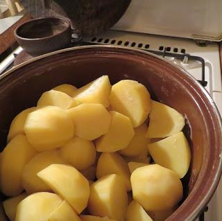 Kartoffeln per Neunfingersystem