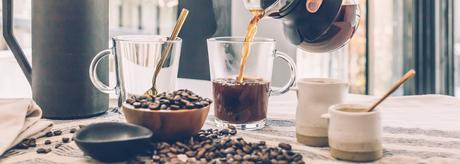 Verzichten Sie auf Kaffee, Energy-Drinks oder sonstige Koffeinqellen nachmittags oder abends