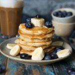 Vegane Pancakes mit Beeren – blitzschnelles Rezept