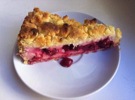 Kirsch-Streusel mit Vanille-Pudding