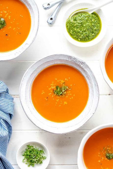 Die beste Tomatensuppe – leicht cremig, fruchtig und einfach zu machen