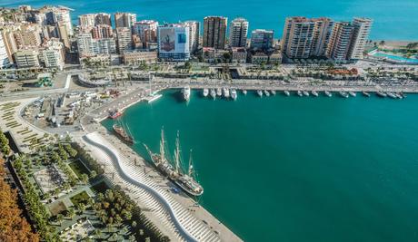 Wassertemperatur Malaga: Der Hafen von Malaga