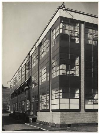 Ausstellung im Bauhaus-Archiv Berlin: Albert Renger-Patzsch fotografiert das Fagus-Werk