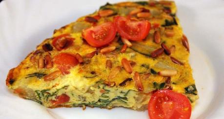 Mangold-Tomaten-Frittata mit Pinienkernen