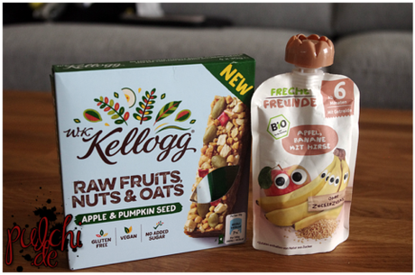 W.K. Kellogg® Raw Fruits, Nuts & Oats Apple & Pumpkin Seeds Bar || Freche Freunde Quetschie Apfel, Banane mit Hirse