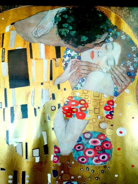 KLIMT_Der_KUSS