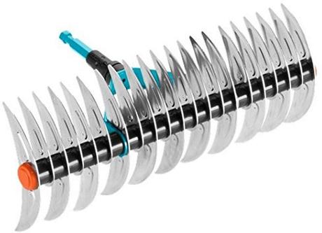 Handbetriebener Vertikutierer von GARDENA ohne Rollen