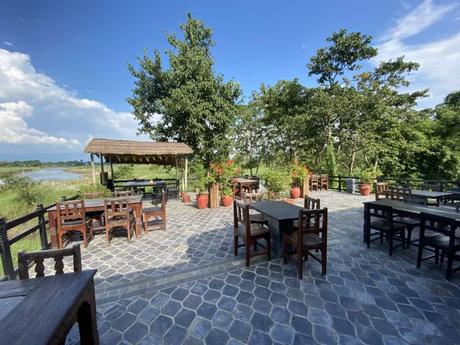 Vorstellung Sapana Village Lodge Chitwan Nationalpark