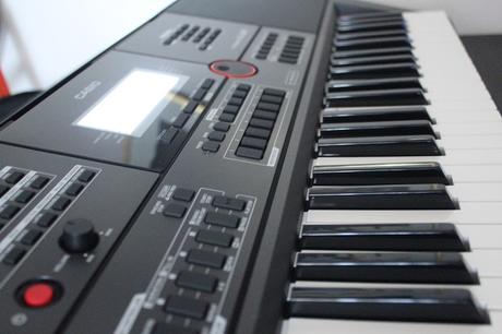 Casio-CT-X5000 Arranger Keyboard