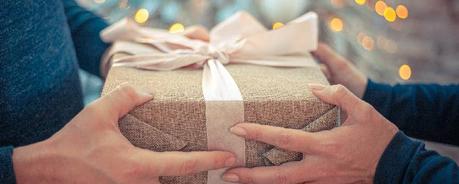 Geschenk einpacken: 7 geniale Ideen für nachhaltige Geschenkverpackungen