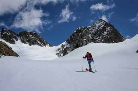 Firnausflug nach Graubünden: Skitouren rund um die Jenatschhütte