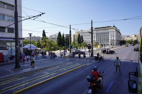Warum du keine Hop on Hop off Bus Tour in Athen machen solltest!