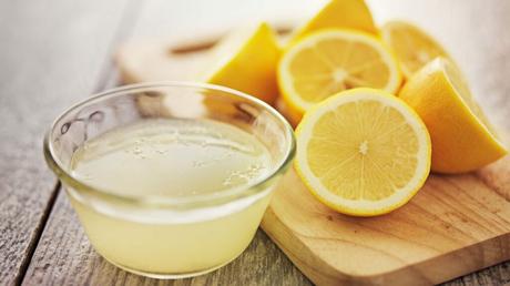 Zitronensaft Fruchtfliege