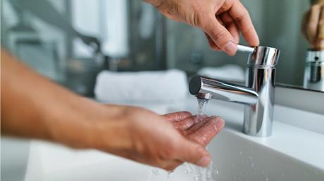 Wasserdruck im Haus: Was ist normal und wie lässt er sich messen?