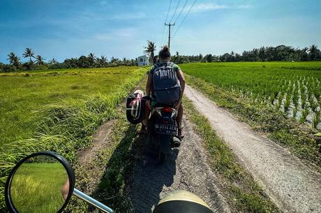 Roller Mieten auf Bali: Kosten, Gesetzeslage und Sicherheit im Verkehr