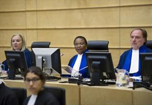 Artikelbild: Die Richter des IStGH in Den Haag. - Foto: Reuters/Vos