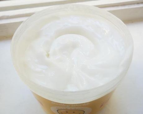 Review: Village Vitamin E Gute Laune Body Cream mit fröhlich-frischem Lemongrass - Duft