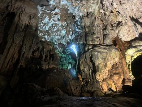 Sung Sot Höhle in Vietnam