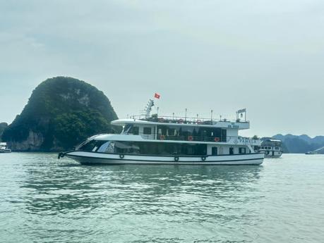 Ha Long Bay Boot