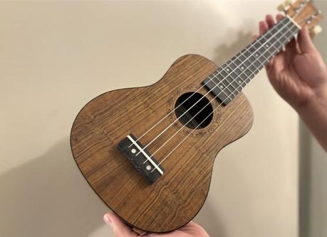 Classic Cantabile Ukulele