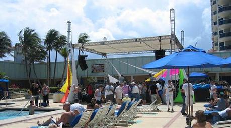 Plane einen Konferenz- oder Messe-Besuch – DJ-Challenge Tag 12