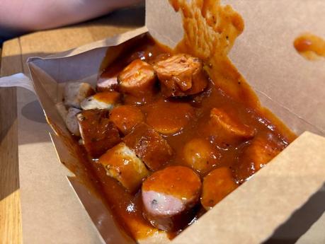 Gute Nacht Wurst – Die nächtliche Currywurst in München