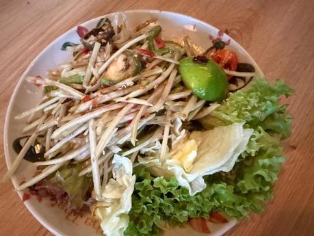 Som Tam Pu Plara in Chai Thai 
