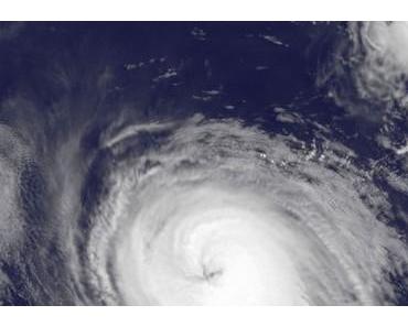 Pazifik aktuell: Hurrikan EUGENE hat mit Kategorie 3 wohl Limit erreicht - Potentieller Sturm FERNANDA noch nicht reif - Noch kein Rekord im Pazifik