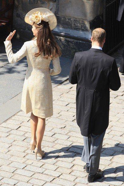 Der Stil von Herzogin Catherine: William & Kate attend Zara & Mike's wedding