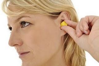 Ohrstöpsel – oft wirksamer als ein Hörgerät