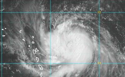 Atlantik / Karibik Update: EARL ist jetzt ein Hurrikan (mit Satellitenbild), 2010, aktuell, Atlantik, Earl, Hurrikan Satellitenbilder, Hurrikansaison 2010, Karibik, Puerto Rico, Sturmflut Hochwasser Überschwemmung, Vorhersage Forecast Prognose, Zugbahn, 