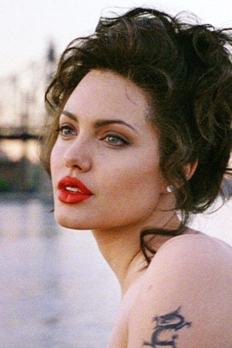 Angelina Jolie bald weniger zu sehen?