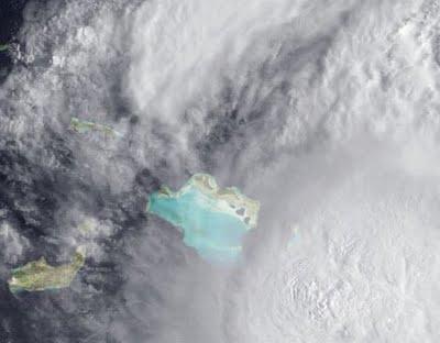 Hochauflösendes Satellitenfoto Hurrikan IRENE (HD, HR, High Definition, High Resolution), Hurrikan Satellitenbilder, Hurrikanfotos, Bahamas, Dominikanische Republik, Atlantik, August, aktuell, Irene, 