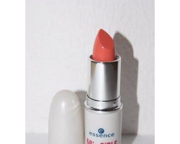 [Gewinnspiel] Essence 50`s Lippenstifte