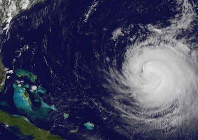 Was macht Hurrikan KATIA gerade?, Katia, Bahamas, US-Ostküste Eastcoast, Bermudas, Satellitenbild Satellitenbilder, Verlauf, Sturmwarnung, Atlantik, major hurricane, September, Hurrikansaison 2011, 2011, 