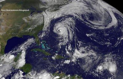Three and a half Storms (NASA-Satellitenfoto Katia, Lee, Maria & Nate), NASA, Hurrikanfotos, Katia, Nate, Lee, Maria, Sturmflut Hochwasser Überschwemmung, September, 2011, Hurrikansaison 2011, 