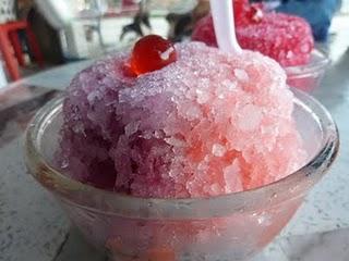 น้ำแข็งไส - Nam Kaeng Sai - Thailändisches Rasureis ;) - Thai Shaved Ice Dessert