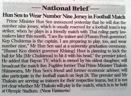 PM Hun Sen als Fussball-Coach.